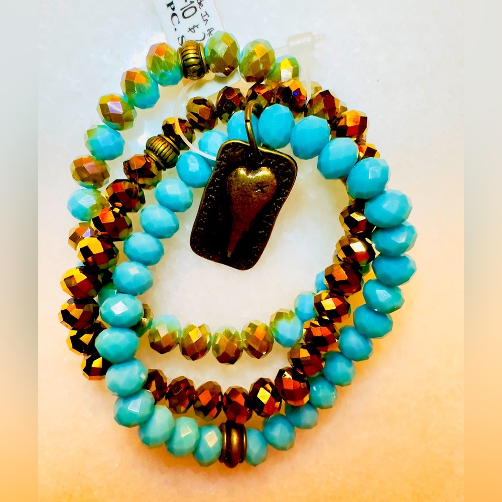 NWT set of 3 elastic beaded bracelets